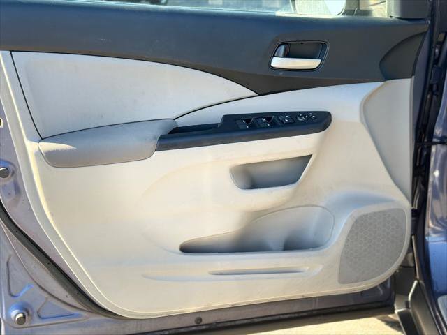 Used 2013 Honda CR-V LX image 14