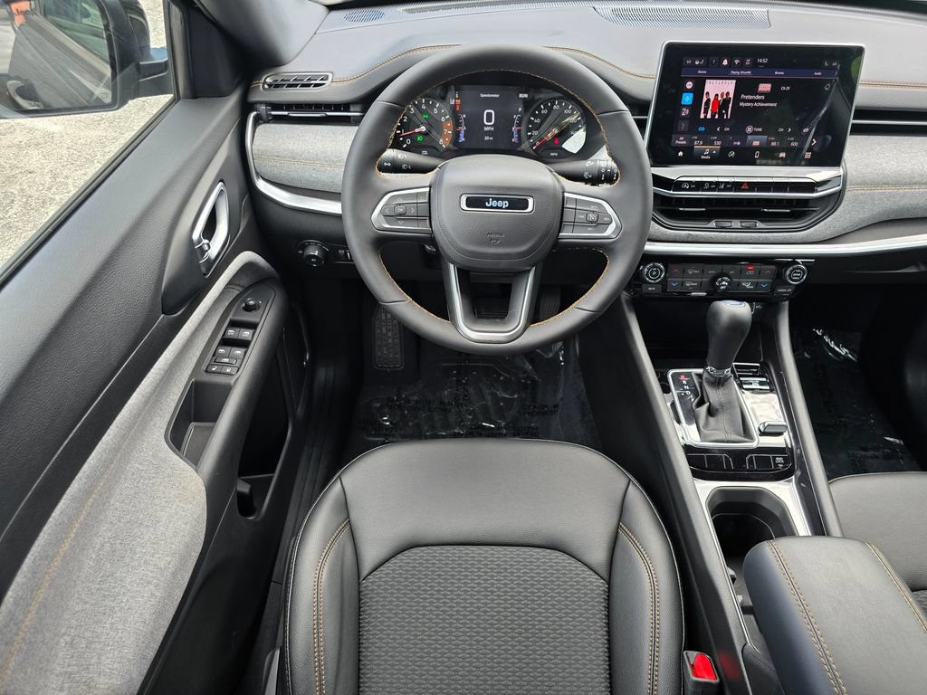 New 2026 Jeep Compass Latitude AWD/4WD image 29