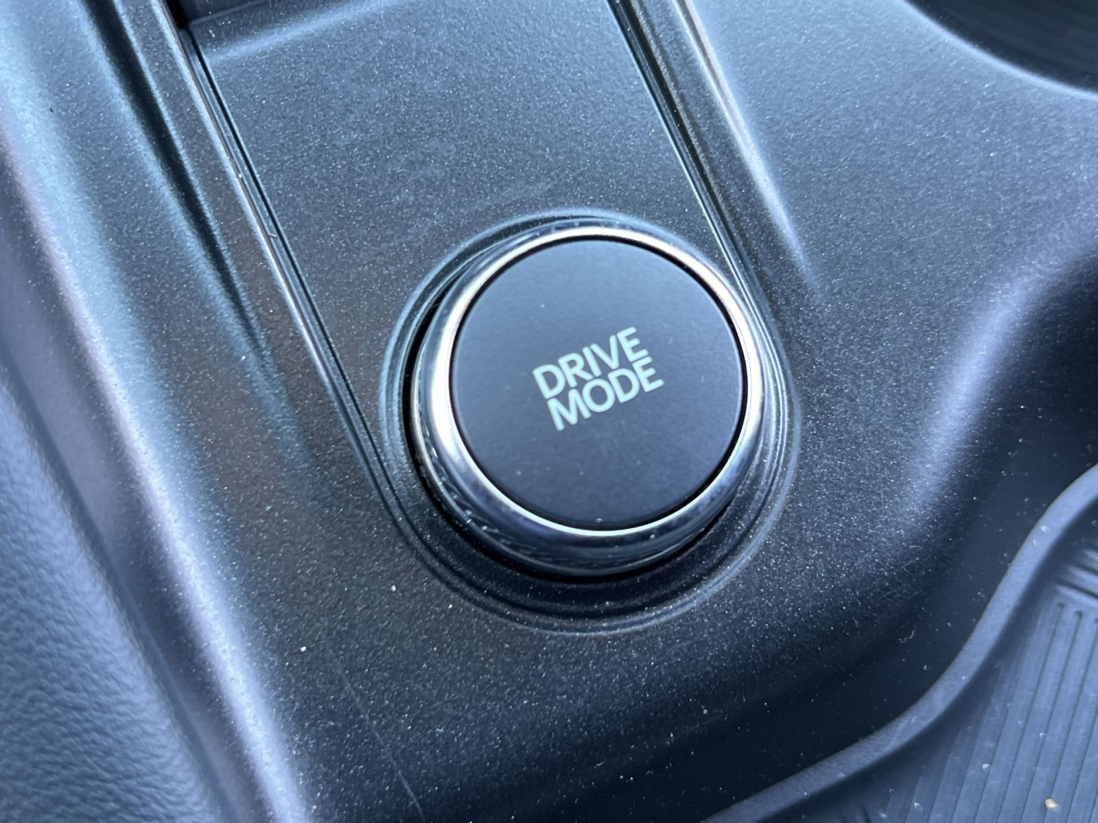 Used 2025 Ford Explorer ST-Line AWD/4WD image 41