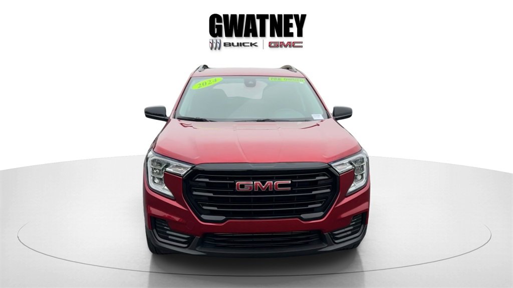 Used 2024 GMC Terrain SLE w/ Elevation Edition
