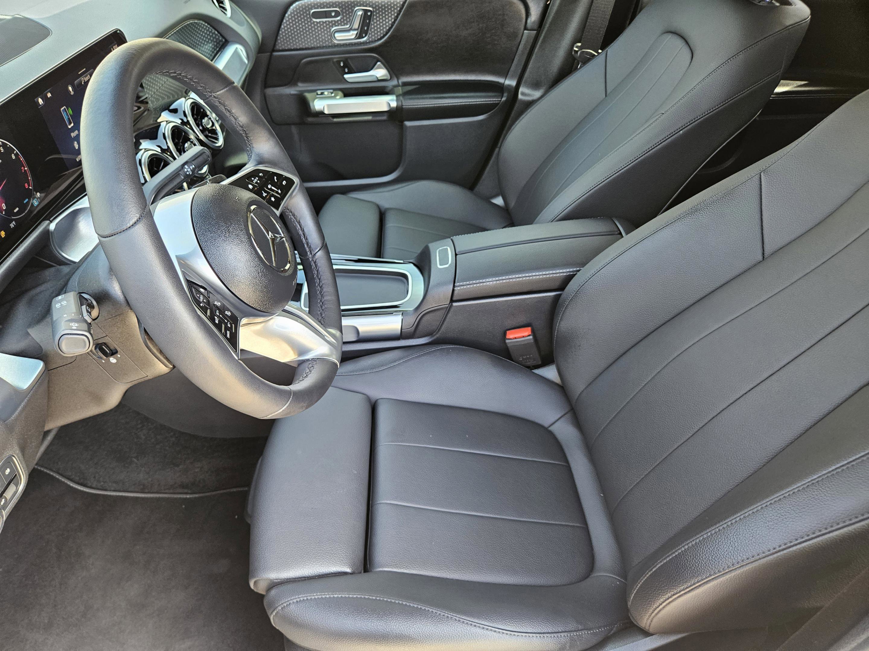 Certified 2026 Mercedes-Benz GLB 250 image 6