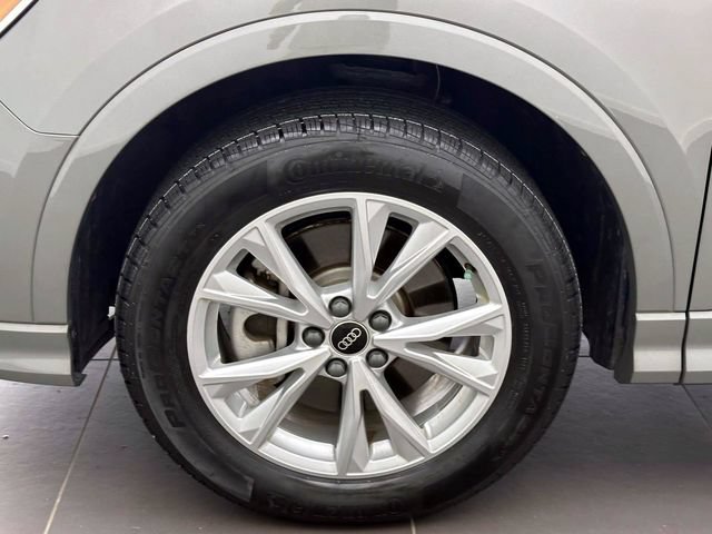 Certified 2024 Audi Q3 2.0T Premium AWD/4WD image 8