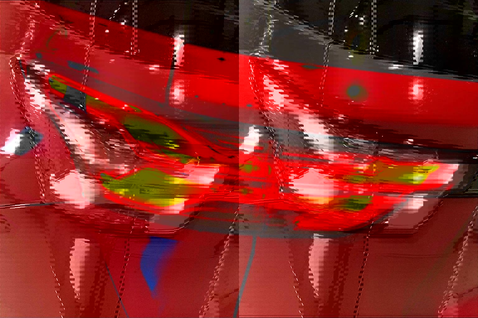 Used 2023 Chevrolet Traverse RS image 22