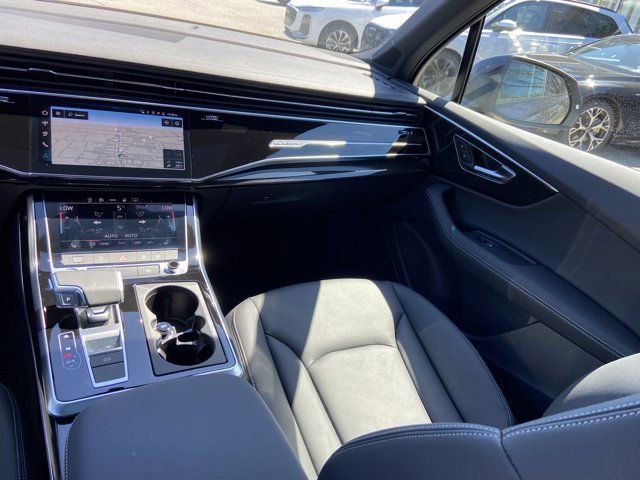 Used 2026 Audi Q7 2.0T Premium Plus w/ Premium Plus Package image 16