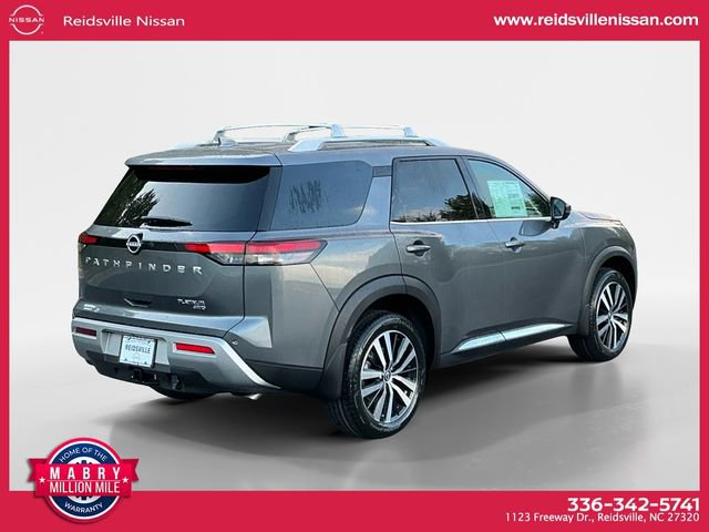 New 2025 Nissan Pathfinder Platinum image 6