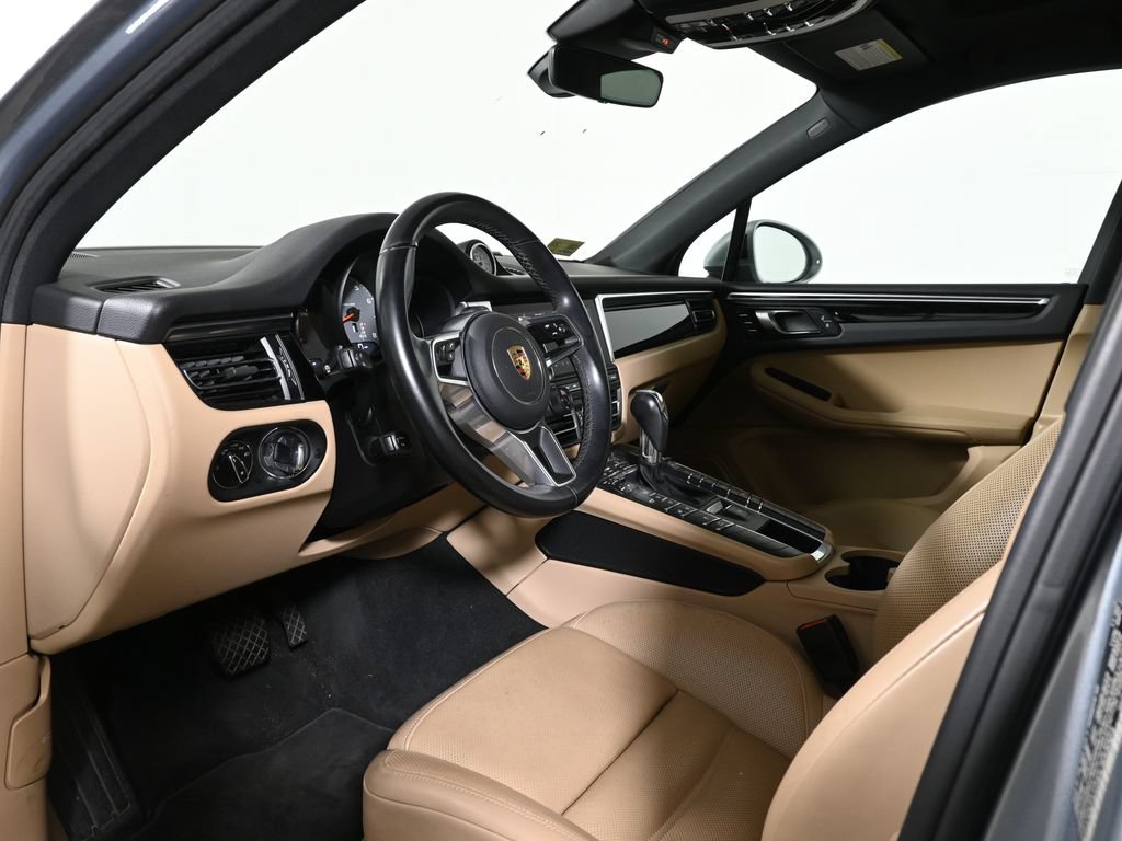 Used 2021 Porsche Macan S AWD/4WD image 4