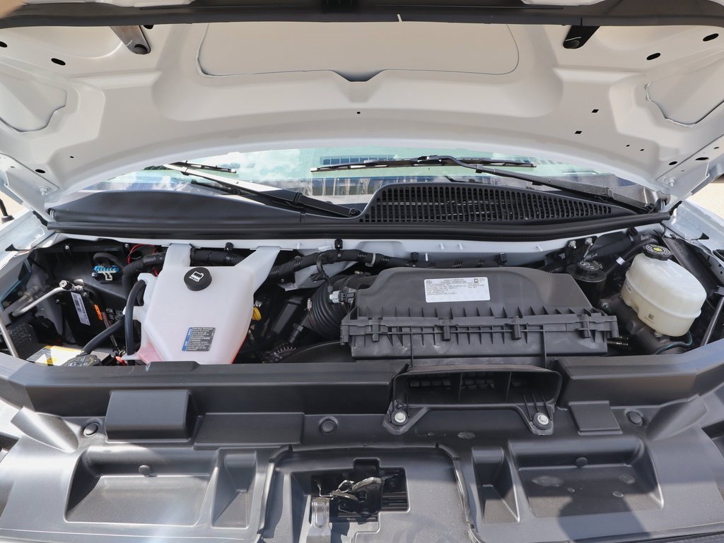 New 2025 GMC Savana 2500 Extended w/ Driver Convenience Package image 28