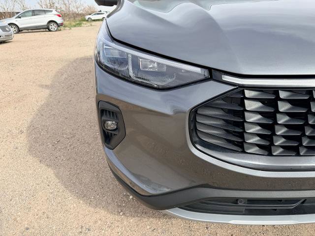 Certified 2024 Ford Escape SE w/ PHEV Premium Package FWD image 4