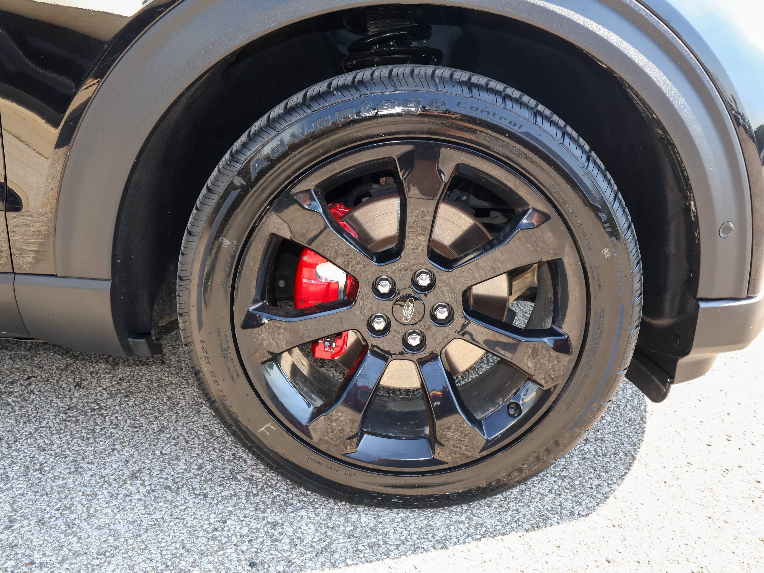Used 2020 Ford Explorer ST w/ ST Street Pack AWD/4WD image 34