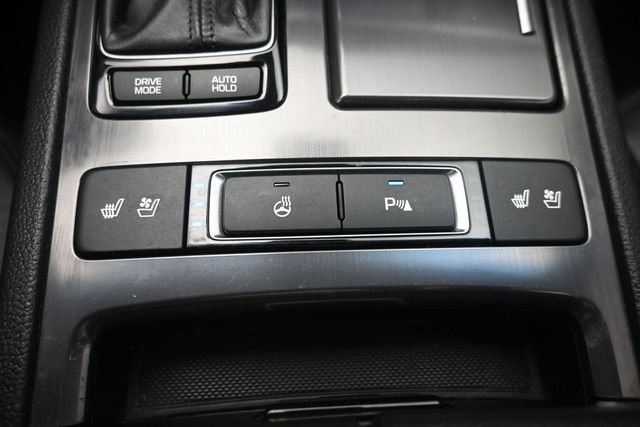 Used 2017 Genesis G80 3.8 w/ Option Group 02 AWD/4WD image 30