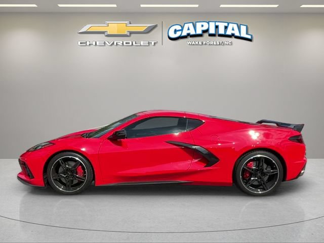 Used 2022 Chevrolet Corvette Stingray Premium Cpe w/ Z51 Performance Package RWD image 3