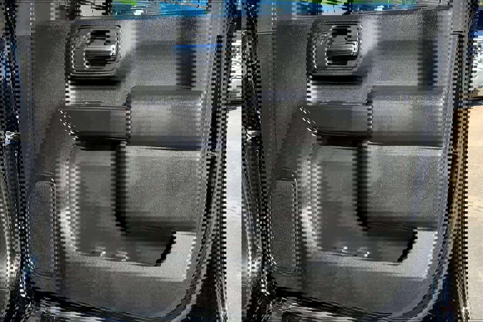 Used 2025 Chevrolet Silverado 2500 Custom w/ Custom Value Package image 22