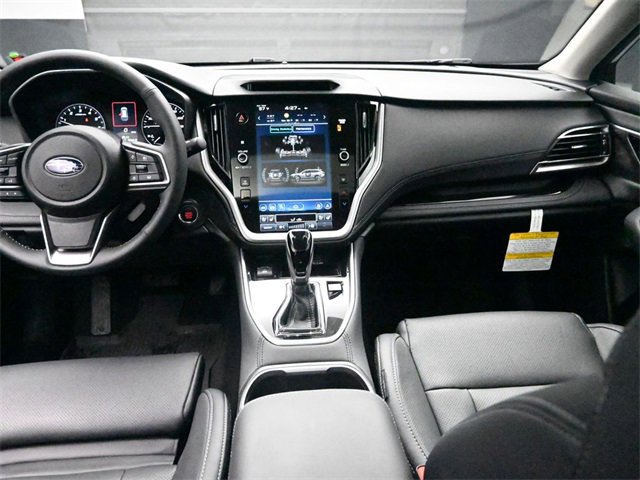 Used 2025 Subaru Outback Touring XT w/ Tech Package 3 image 9