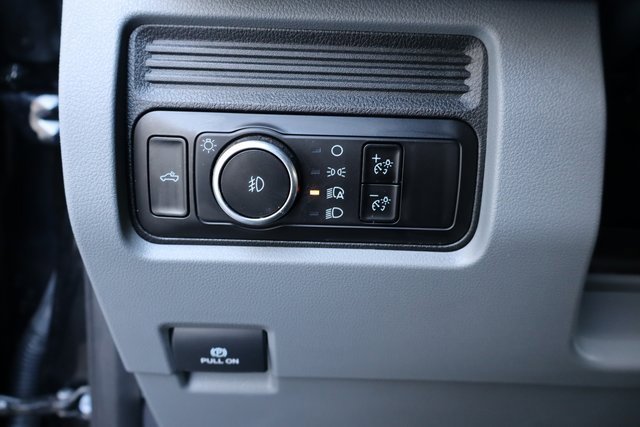 Used 2023 Ford F450 XL w/ Snow Plow/Camper Package image 32