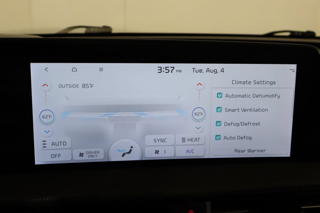 Used 2022 Kia EV6 GT-Line w/ GT-Line Suede Seat Package AWD/4WD image 39