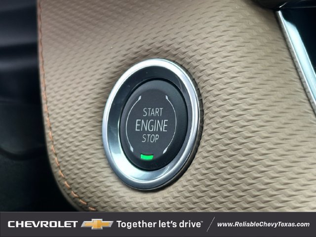 New 2026 Chevrolet Equinox ACTIV w/ LPO, Floor Liner Package FWD image 23