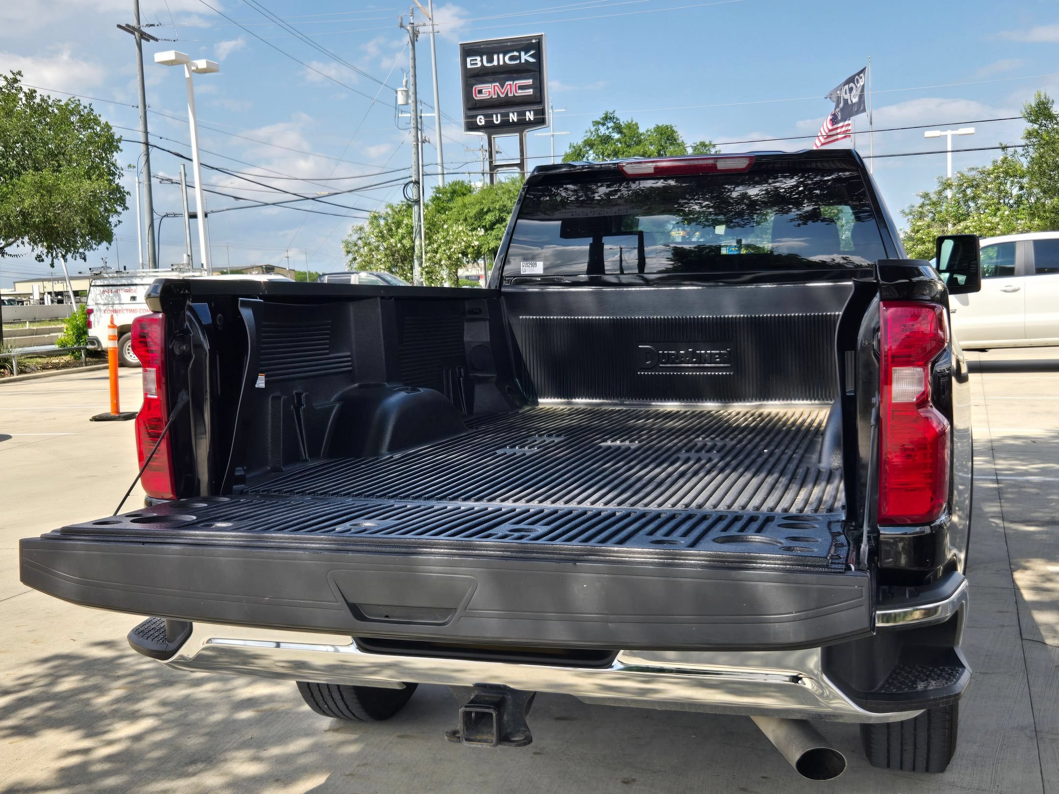 Certified 2025 Chevrolet Silverado 2500 LT w/ Convenience Package AWD/4WD image 26