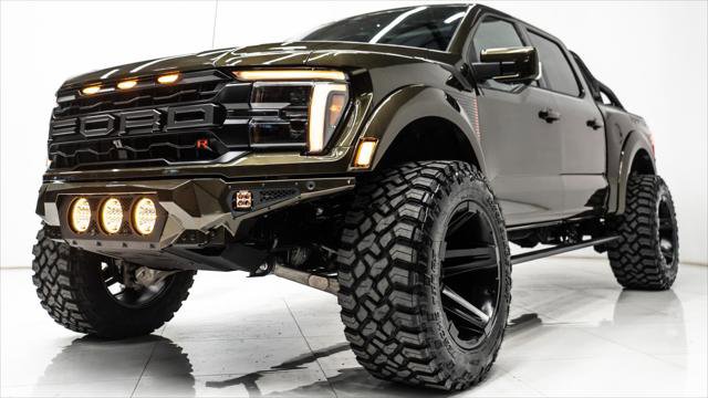 Used 2025 Ford F150 Raptor w/ Equipment Group 803A Raptor R image 4