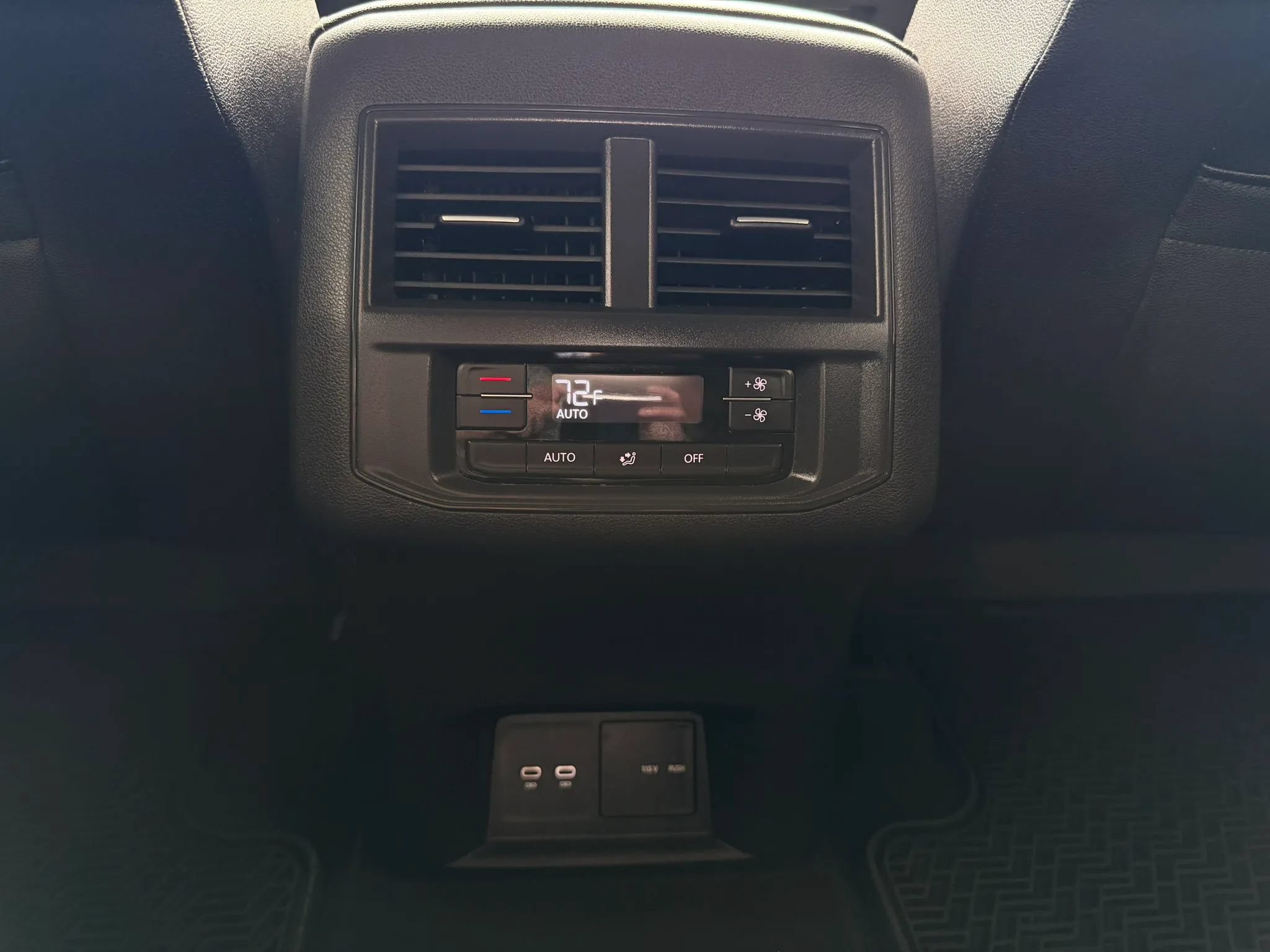 Used 2021 Volkswagen Atlas SE FWD image 26