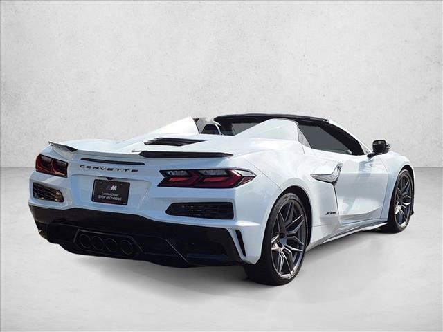 Used 2024 Chevrolet Corvette Z06 RWD image 5