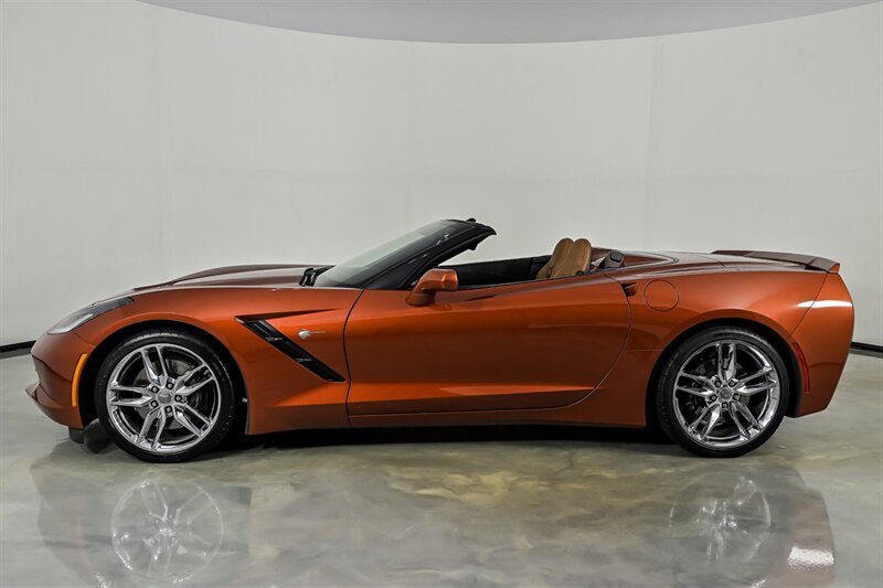 Used 2016 Chevrolet Corvette Stingray Convertible w/ 2LT Preferred Equipment Group RWD image 6