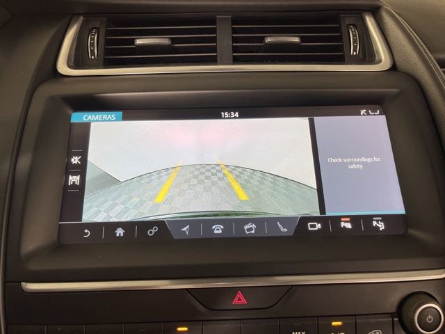Used 2020 Jaguar E-PACE SE image 25