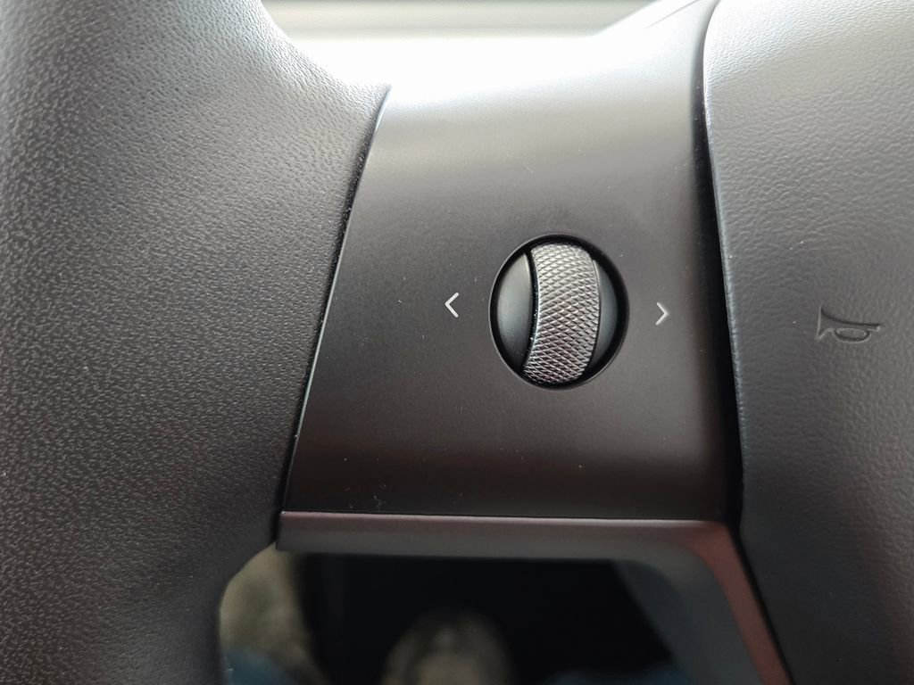 Used 2022 Tesla Model 3 Long Range image 33