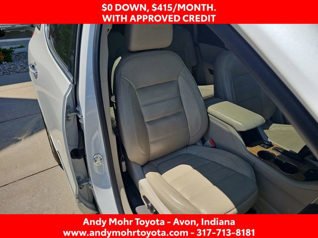Used 2017 GMC Acadia Denali w/ Technology Package AWD/4WD image 41