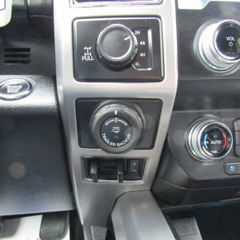 Used 2019 Ford F150 Platinum w/ Equipment Group 701A Luxury image 13