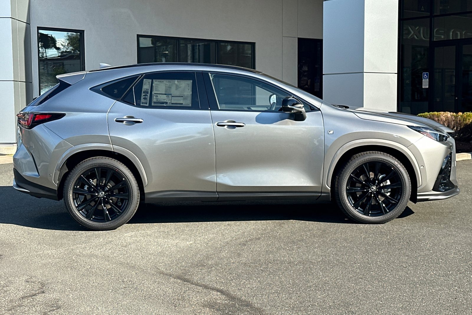 New 2026 Lexus NX 350h F Sport image 3