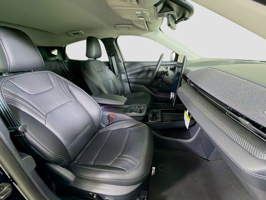 New 2025 Ford Mustang Mach-E Premium image 30