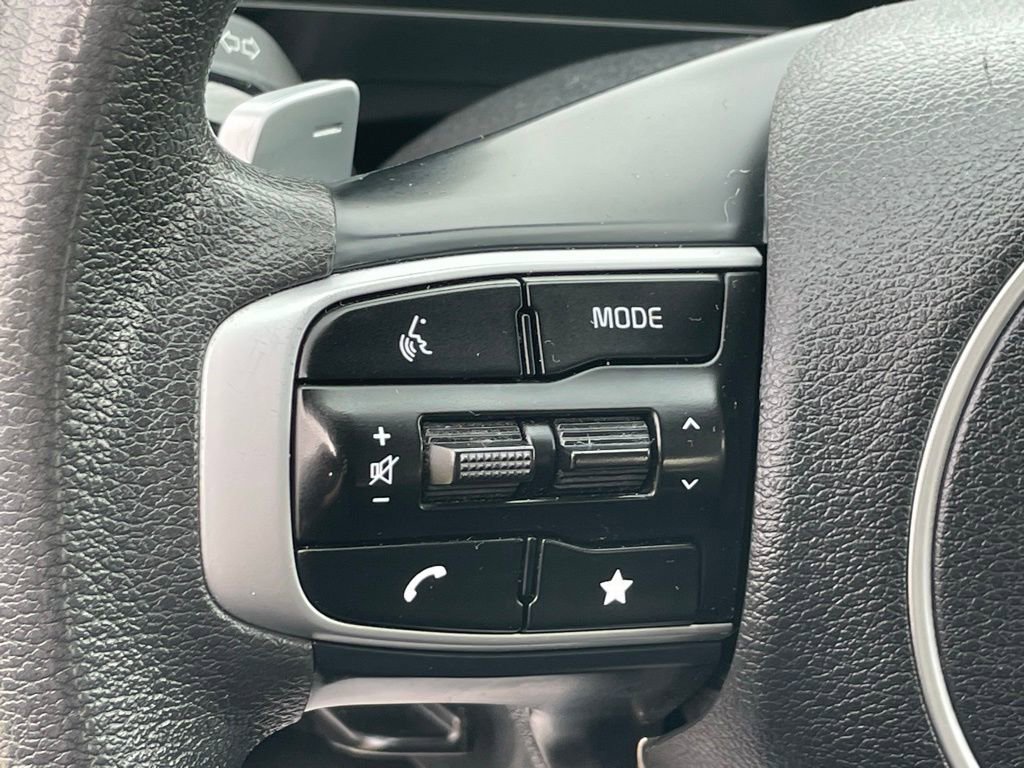 Certified 2023 Kia Sportage LX image 29