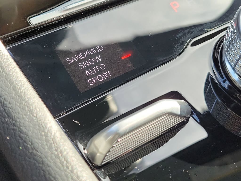 New 2026 Jeep Grand Cherokee Altitude image 34