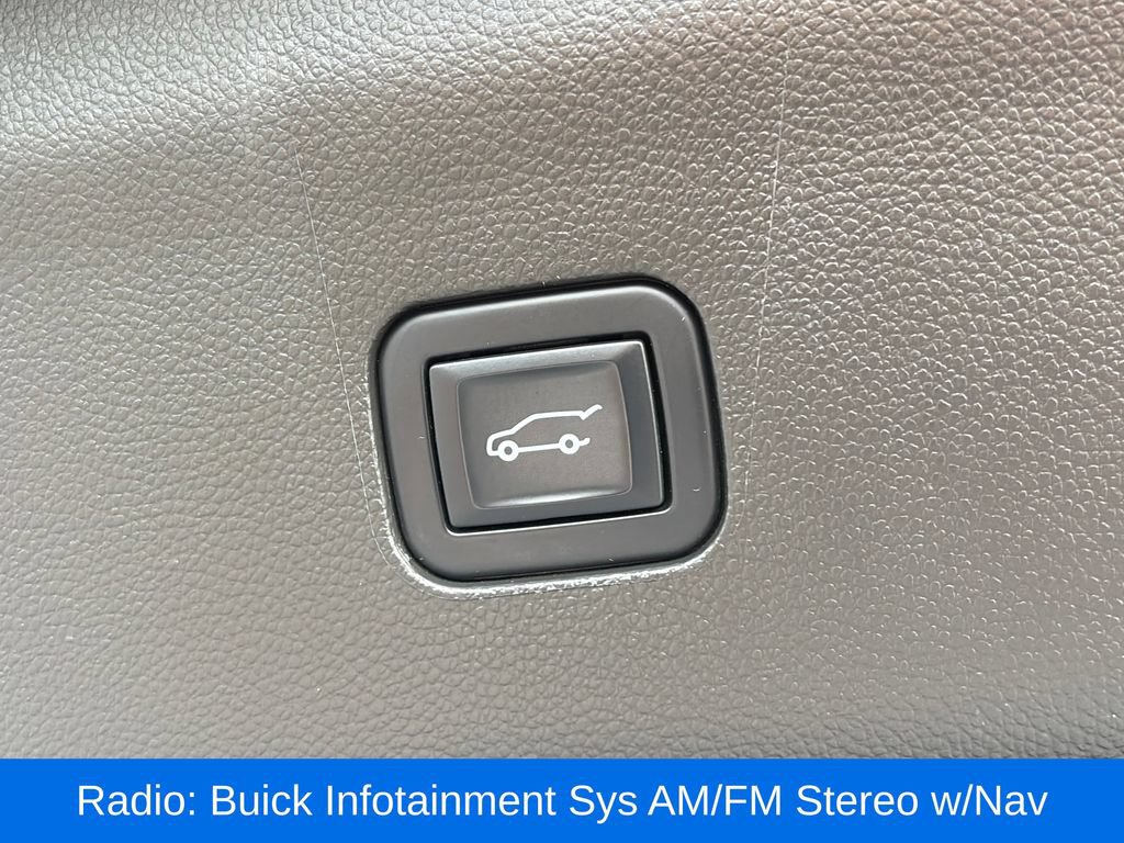 Used 2023 Buick Enclave Avenir w/ Avenir Technology Package AWD/4WD image 9