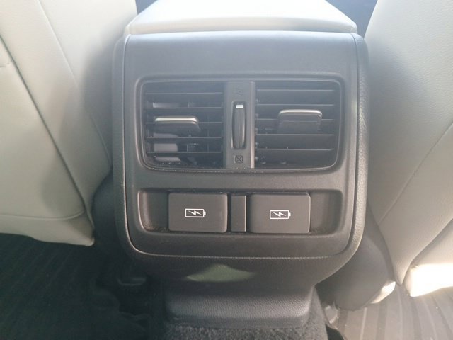 Used 2022 Honda Accord Touring image 13