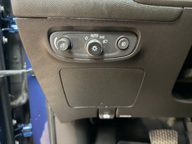 Used 2020 Buick Encore GX Select image 20