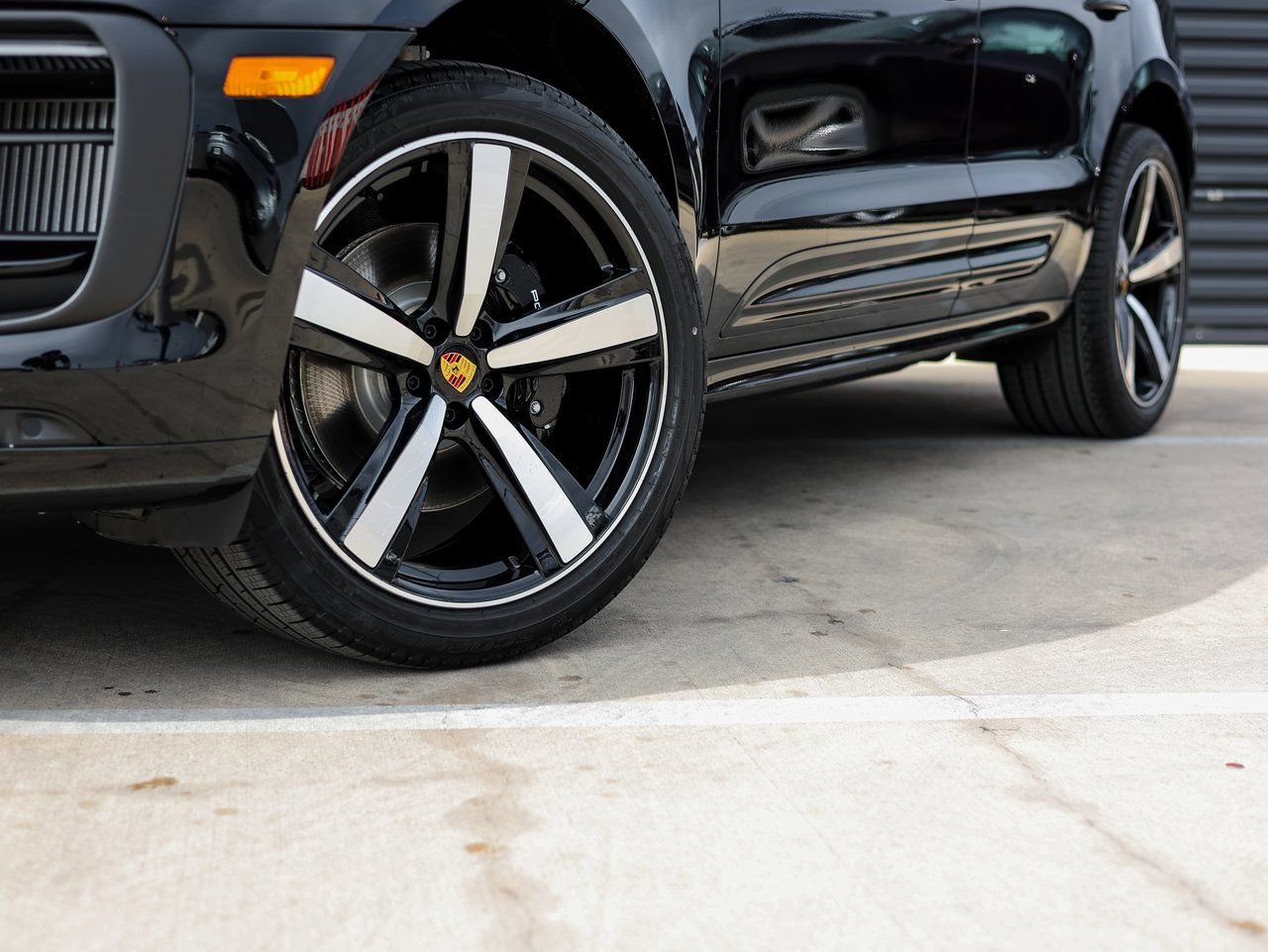 Certified 2026 Porsche Macan S AWD/4WD image 12