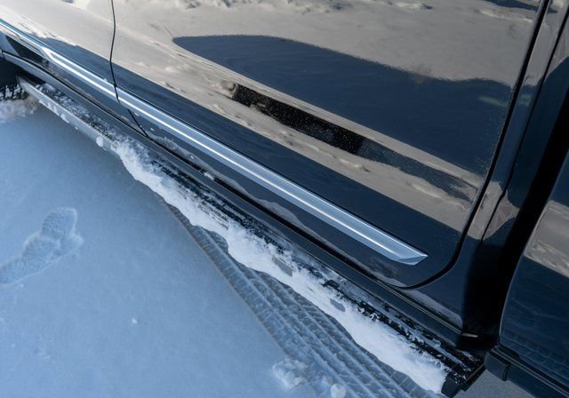 Used 2022 Chevrolet Silverado 1500 High Country w/ High Country Premium Package image 13