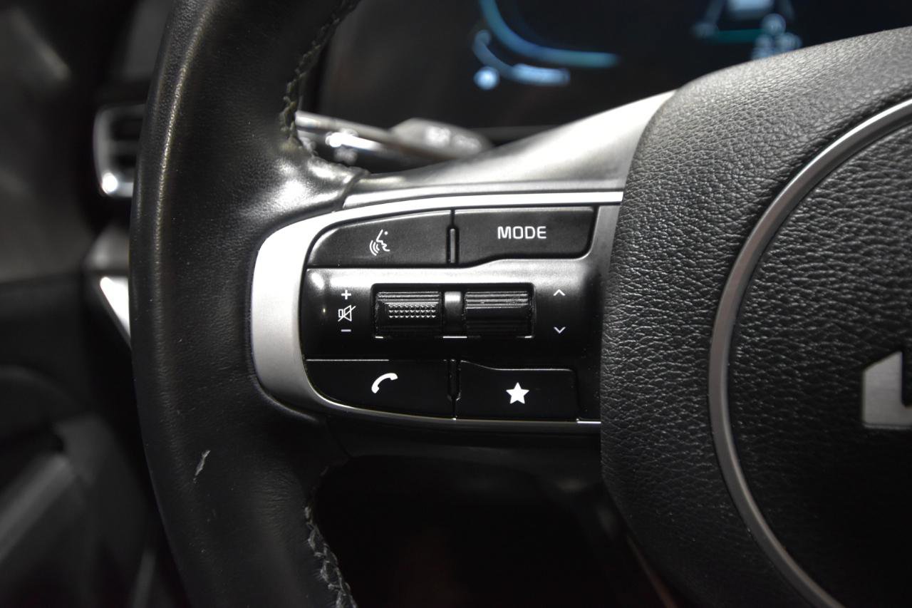 Used 2024 Kia Sportage EX image 17