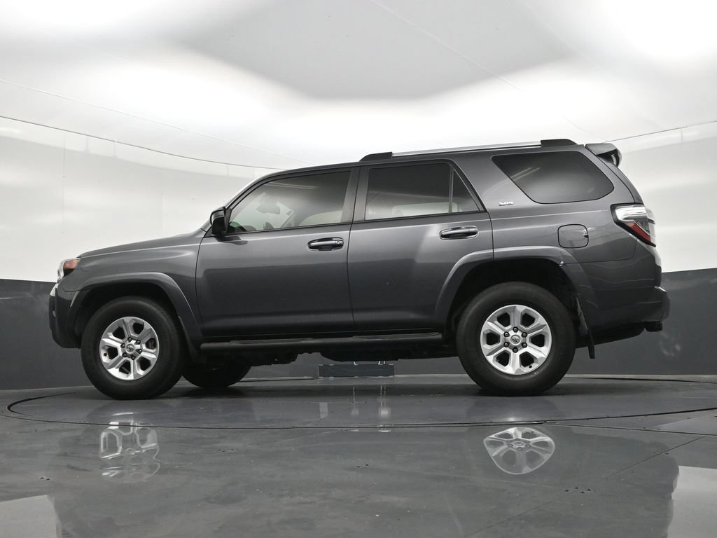 Used 2022 Toyota 4Runner SR5 RWD image 24