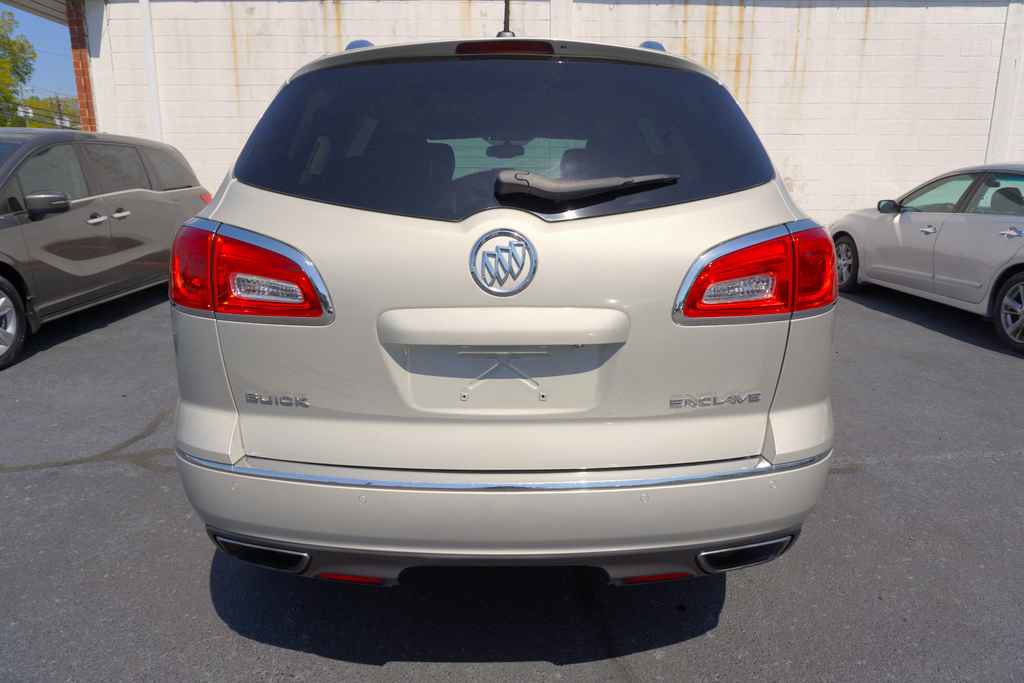 Used 2016 Buick Enclave Leather image 7