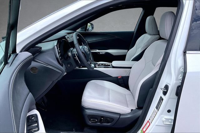 Used 2025 Lexus RX 350 Premium Plus w/ Convenience Package FWD image 25