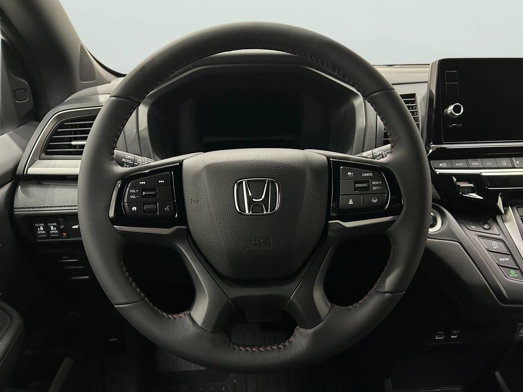 Used 2026 Honda Odyssey Sport-L image 12