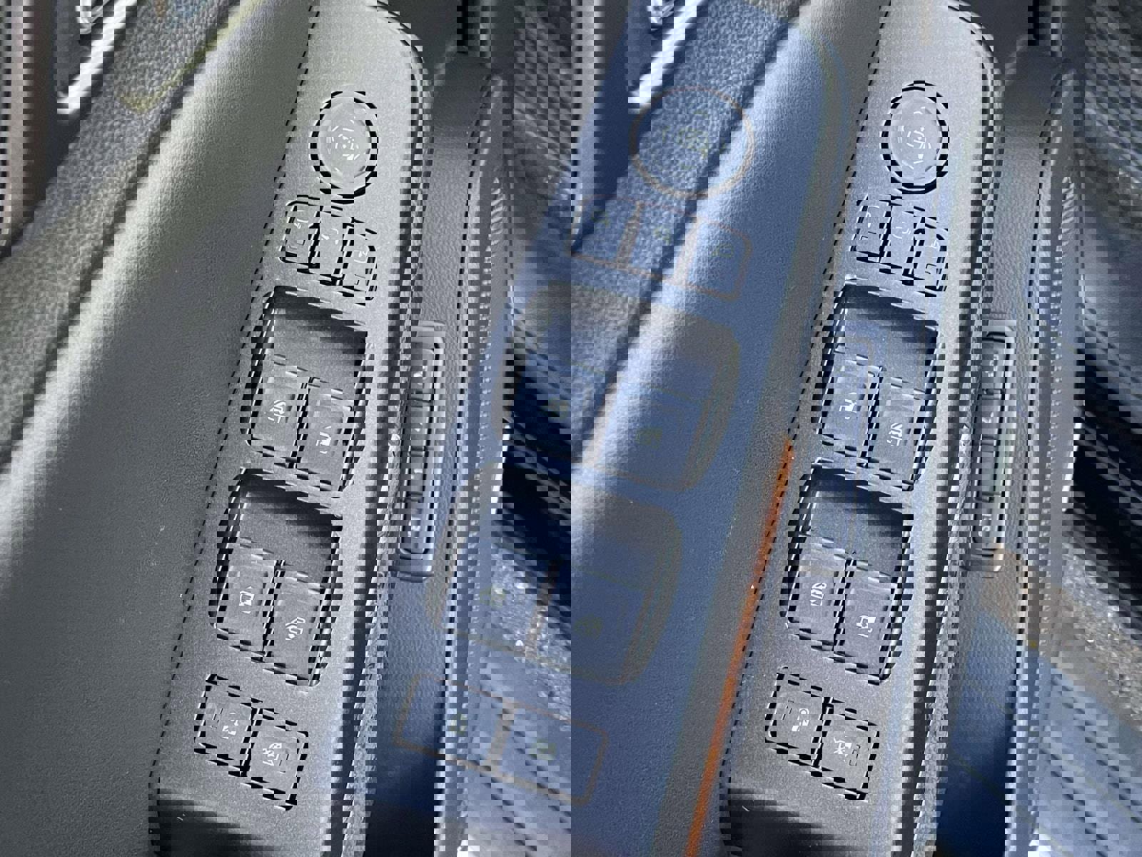 Used 2016 Chevrolet Tahoe LTZ image 16