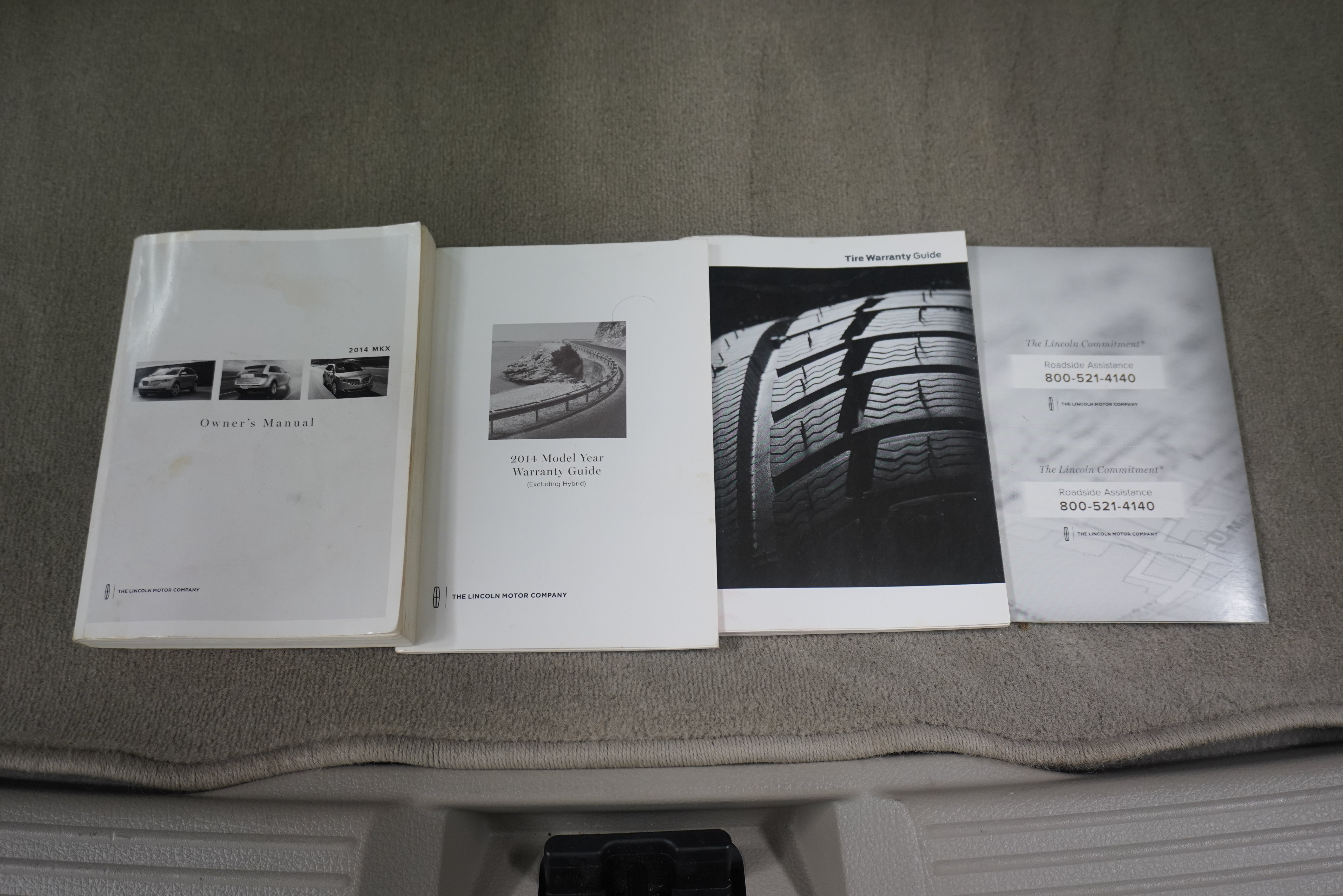 Used 2014 Lincoln MKX FWD w/ Equipment Group 102A image 25