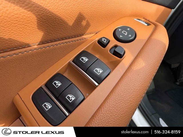 Used 2022 BMW X5 xDrive40i w/ Premium Package AWD/4WD image 23