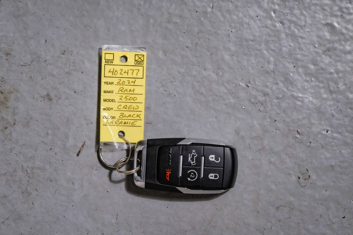 Used 2024 RAM 2500 Laramie w/ Safety Group AWD/4WD image 59