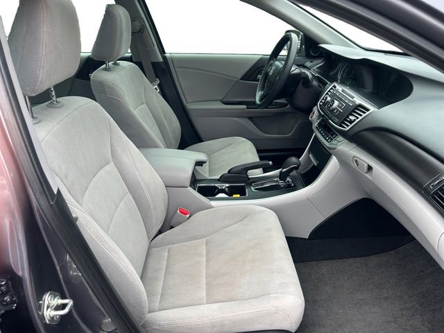 Used 2015 Honda Accord EX image 16