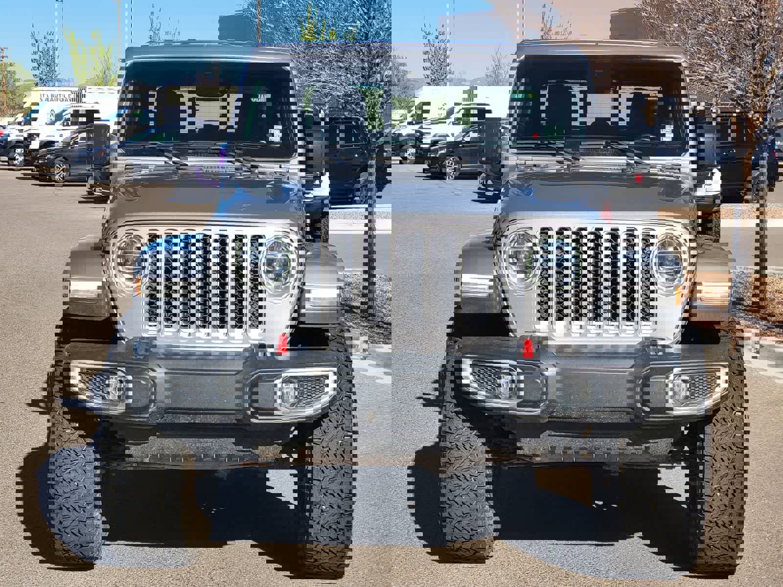 Used 2020 Jeep Gladiator Overland video 2