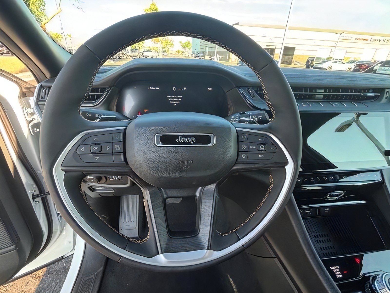 New 2026 Jeep Grand Cherokee L Limited AWD/4WD image 12